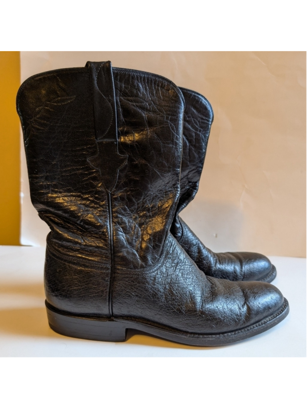 Lucchese vintage boots in black ostrich leather size 8 in VGUC Made in USA